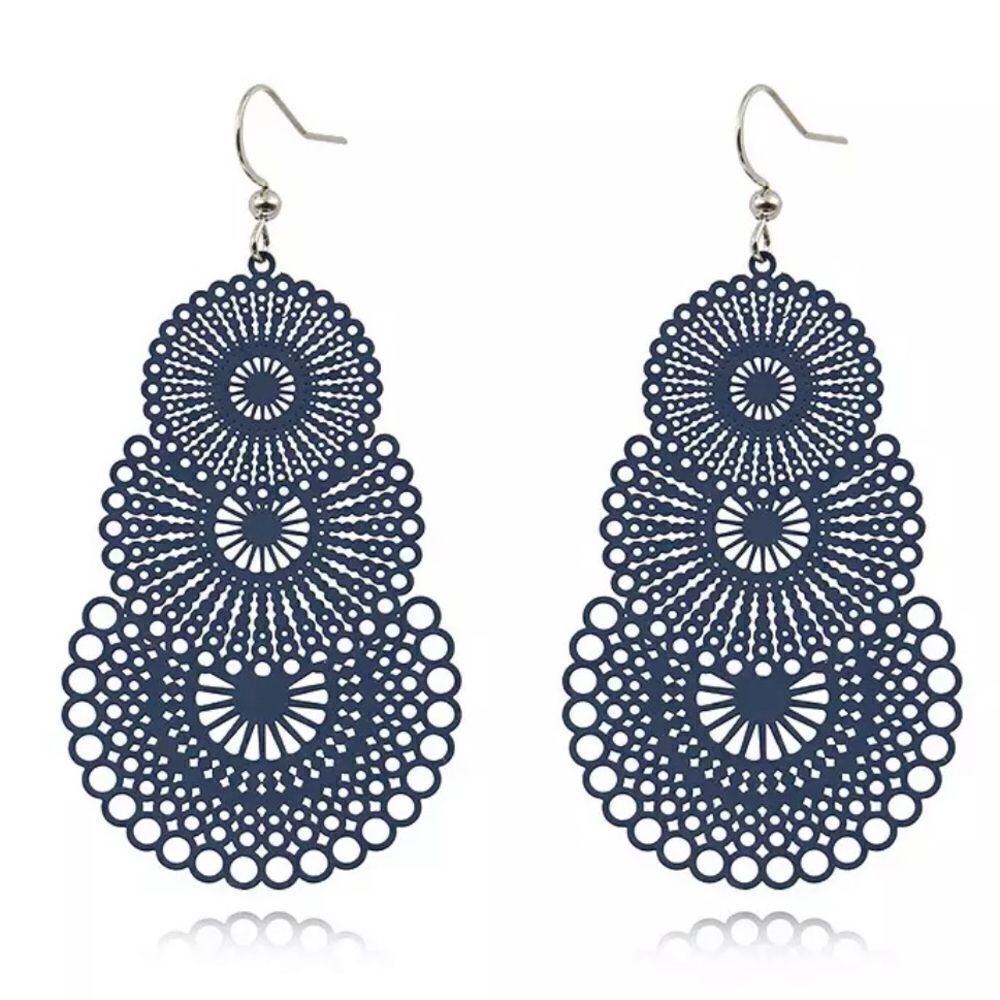 Vintage Style Boho Filigree Tiered Circle Navy Dark Blue Drop Earrings NWT